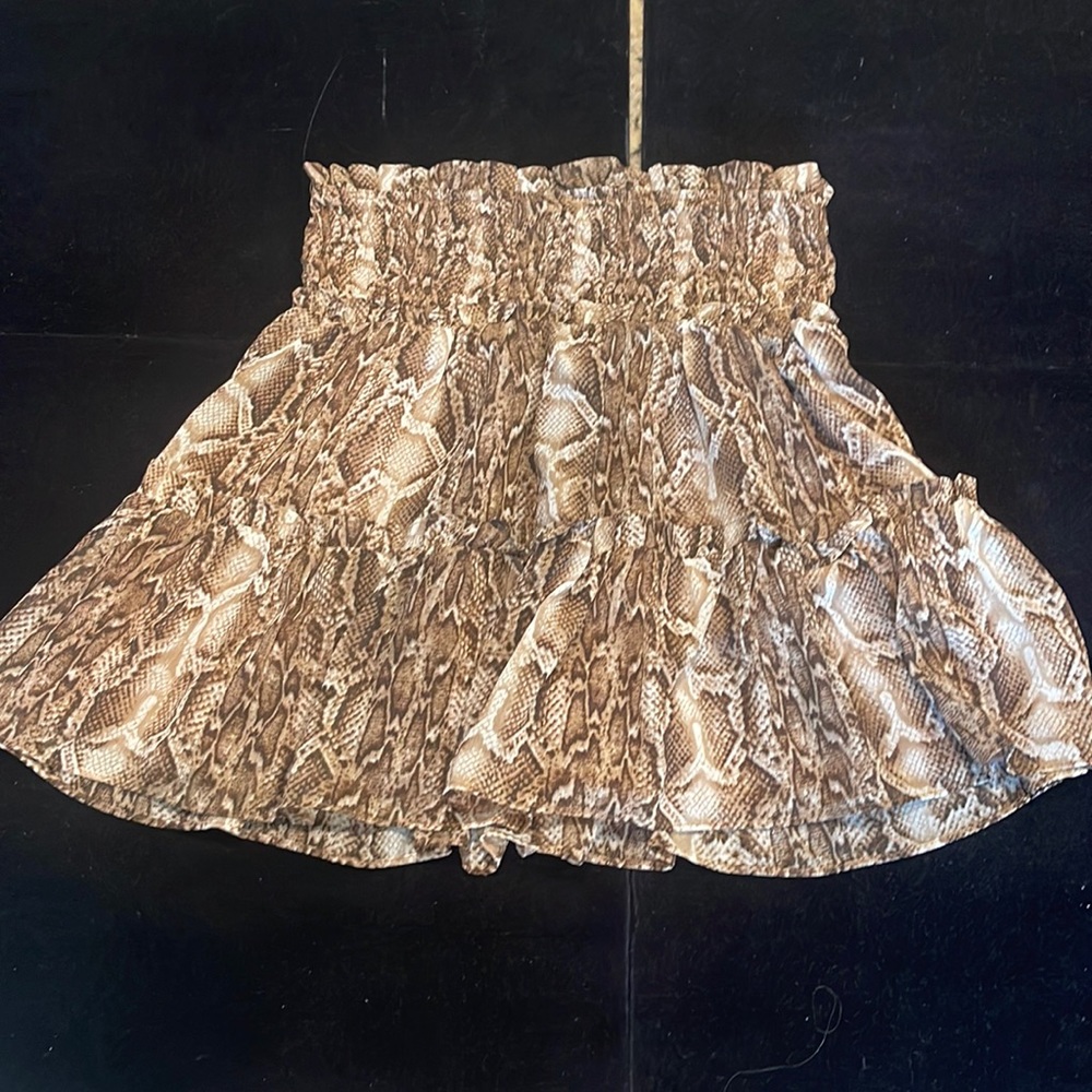 Snakeskin print ruffled skirt